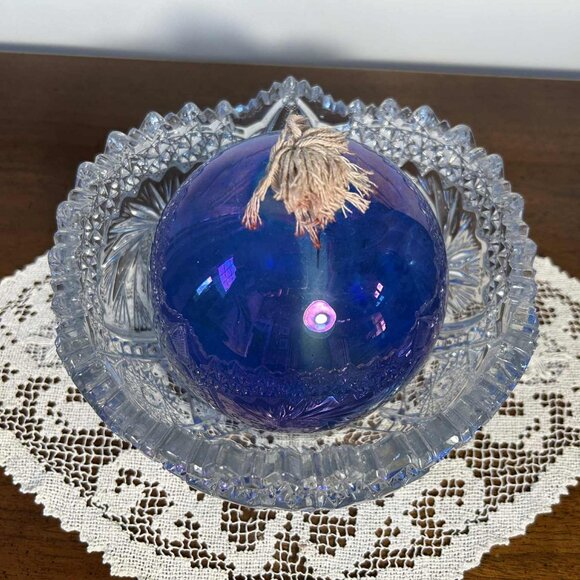 Iridescent purple glass oil lamp - Picture 1 of 10